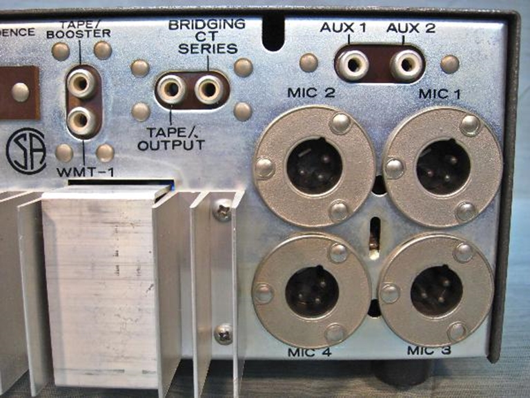 Image sur Bogen CT-100 powered mixer