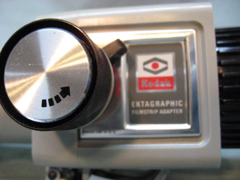 Image sur Kodak Ektagraphic Film Strip Adaptor, NIB!