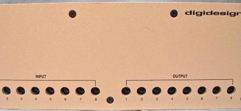 Image sur Avid Digidesign 888 Audio I/O, Model MH068-AV
