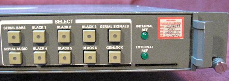 Image sur Tektronix SPG422 Component Digital Sync Generator