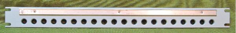 Afbeelding van Blank Patch Panels Trompeter 20 Position 