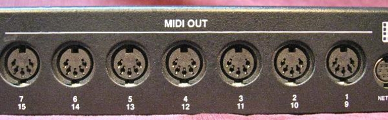 Afbeelding van Mark Of The Unicorn (MOTU) MIDI Time Piece II