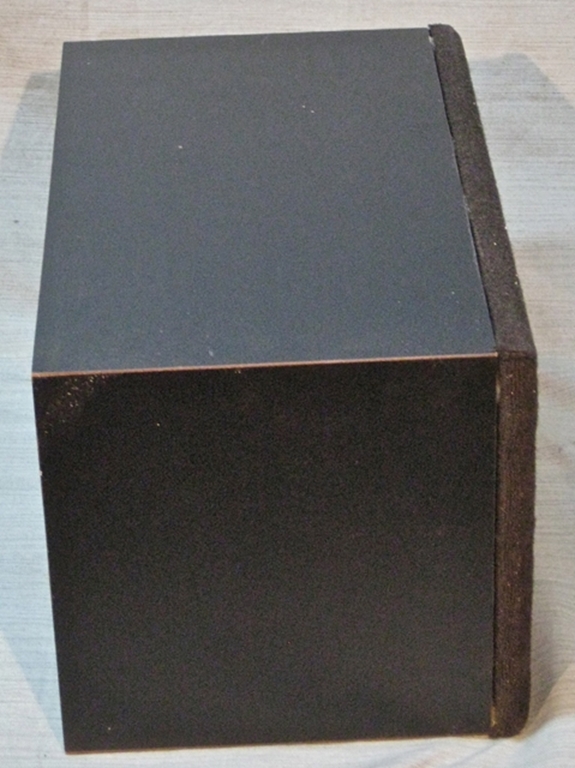 Image sur Philips AD5061M4 cabinets, Black on Black grille