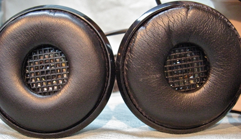 Afbeelding van Music People Headgear 2001