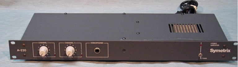 Afbeelding van symetrix A-220 Stereo Power amplifier