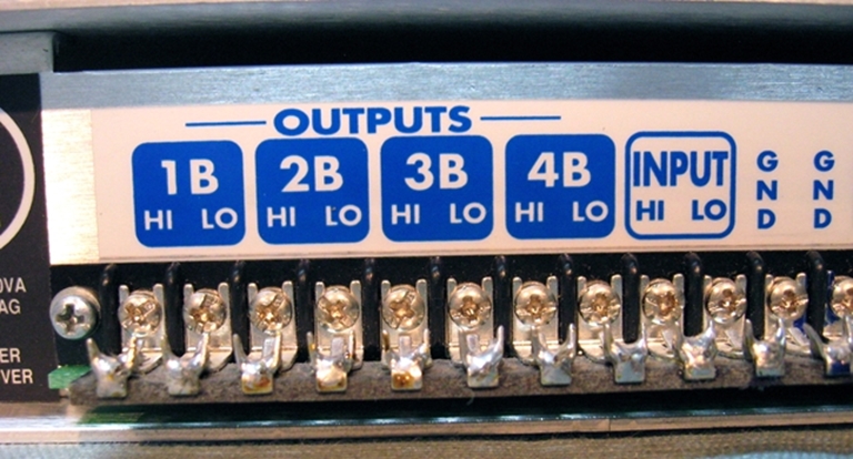 Afbeelding van ATI DA208 Dual Distribution Amplifier, sn55950