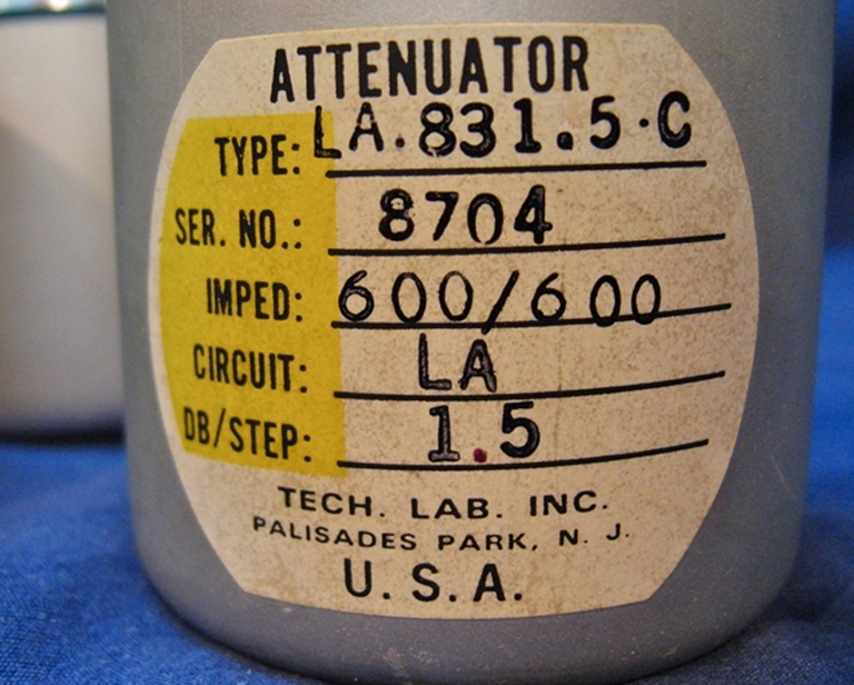 Image sur Tech Lab LA.831.5.C Stepped Attenuators, sn8704.