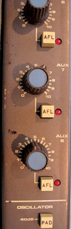 Image sur Soundcraft 800B 8014 Aux Module Strip