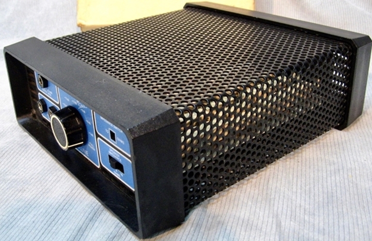 Image sur Power Soak by Tom Sholz, Model II, (sn 82 1945)