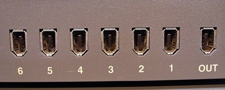 Image sur Ocean Matrix Fire Wire 400 Switcher, Pair.