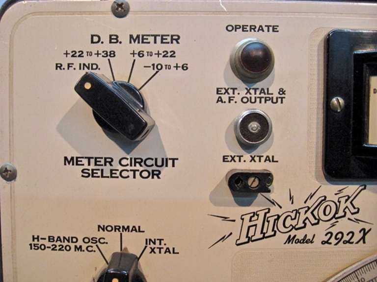 Afbeelding van Hickok 292X Crystal Controlled Microvolt Generator.SOLD.