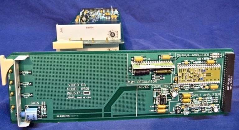Image sur Grass Valley 8501 Video DA cards, lot of 8.