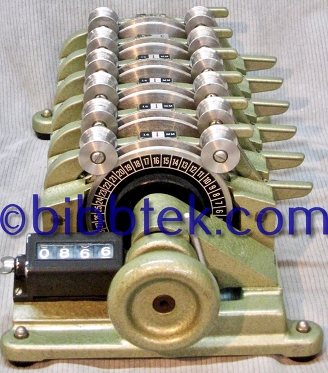 Afbeelding van Ediquip Moviola model 1036 16mm Synchronizer, 6 position, sn0068.