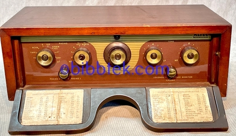 Afbeelding van Altec Lansing A440A  HiFi Preamplifier,  sn224.