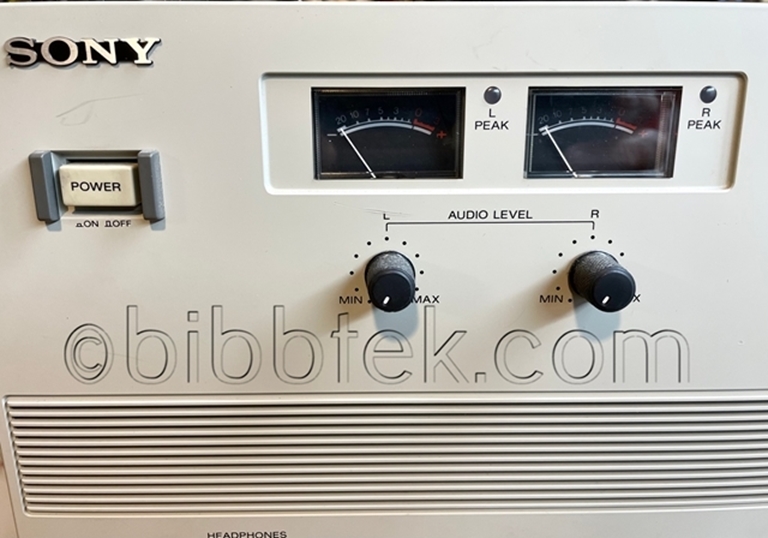 Afbeelding van Sony LVR5000 Laser DIsk recording system with Blank  Media.