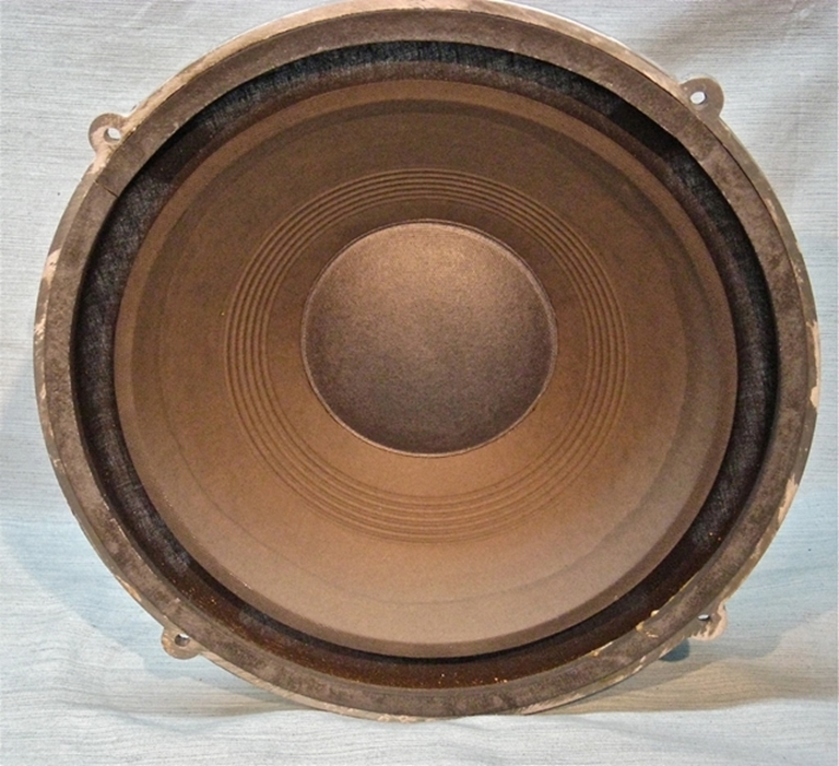 Afbeelding van Wharfedale 12" Woofer, from W60c cabinet SOLD.