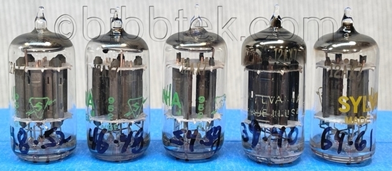 Afbeelding van SYLVANIA 12AX7 vacuum tubes (5), used, tested. SOLD.