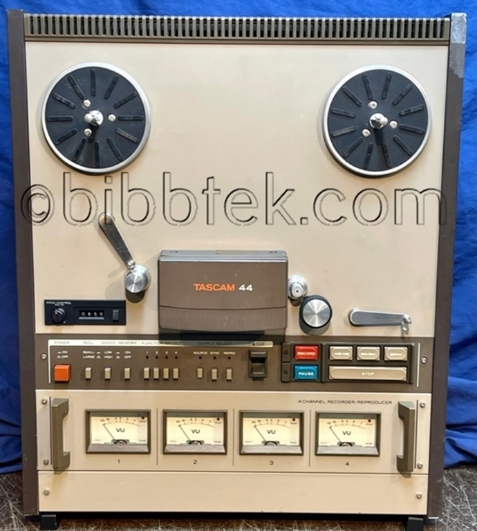 Afbeelding van Tascam Model 44 4 track Reel deck,SOLD OUT.
