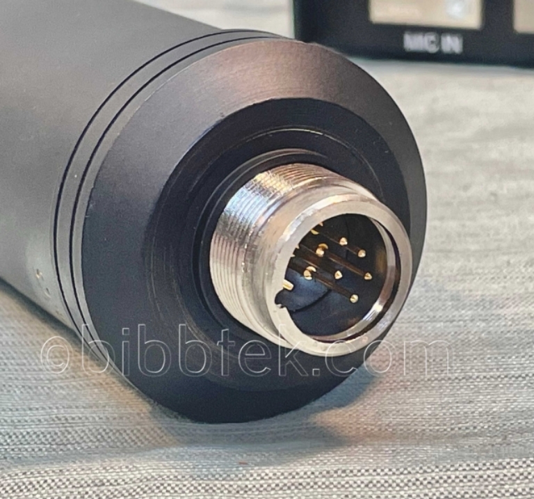 Picture of SE Electronics model SE 5500 large diaphragm, tube condenser microphone.