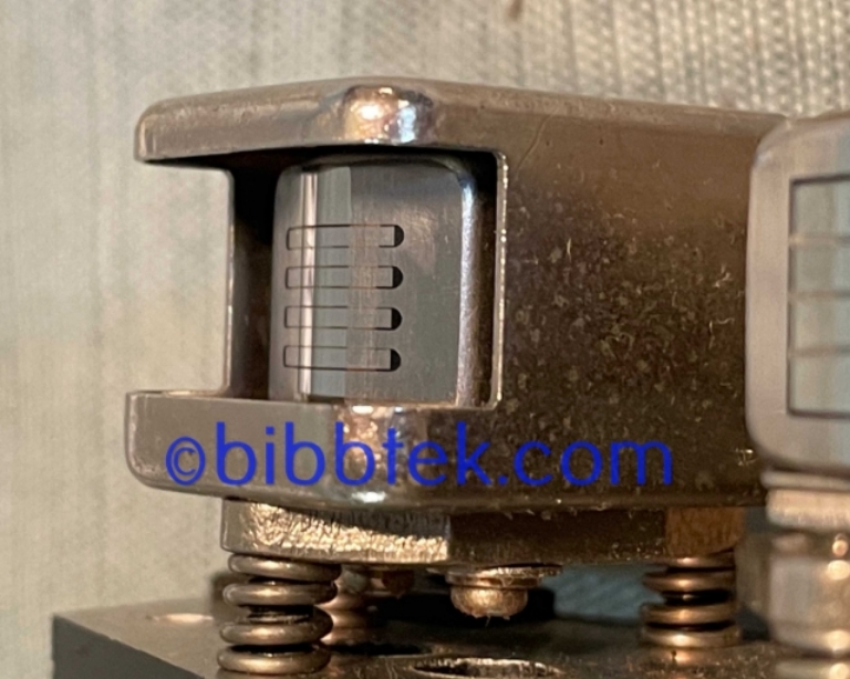 Image sur Otari 4 track .250" head assembly for MX5050BQ II  4 track machines.
